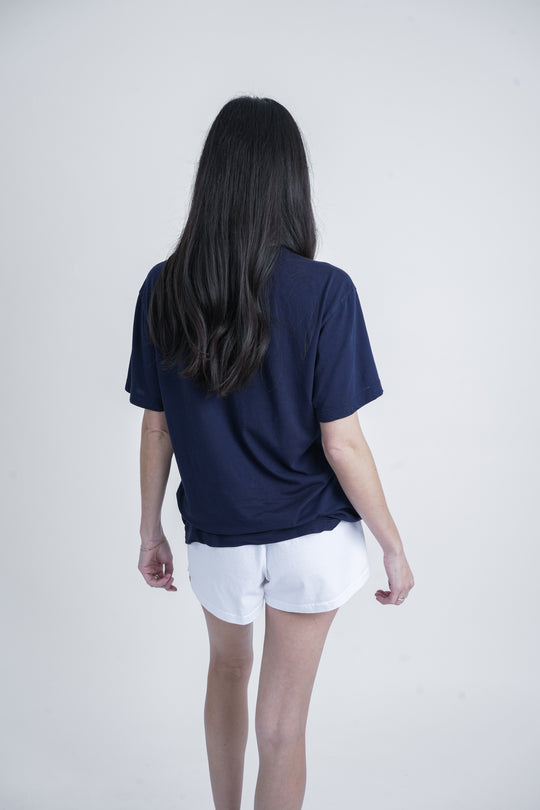 T-shirt - NOT SO BASIC in Navy